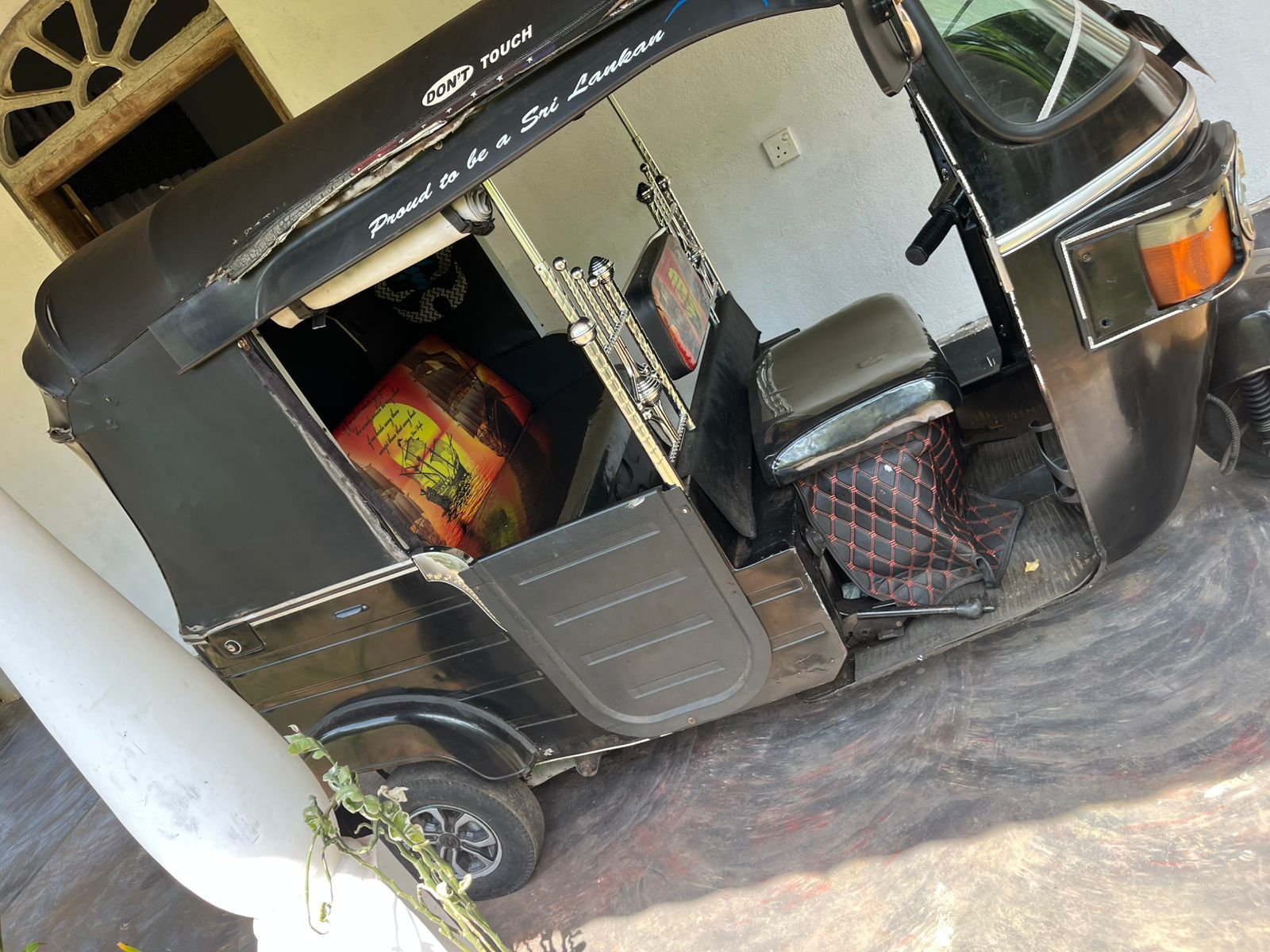 Bajaj Three Wheel 2011 - Used Three wheeler sale in Sri Lanka - patpat.lk