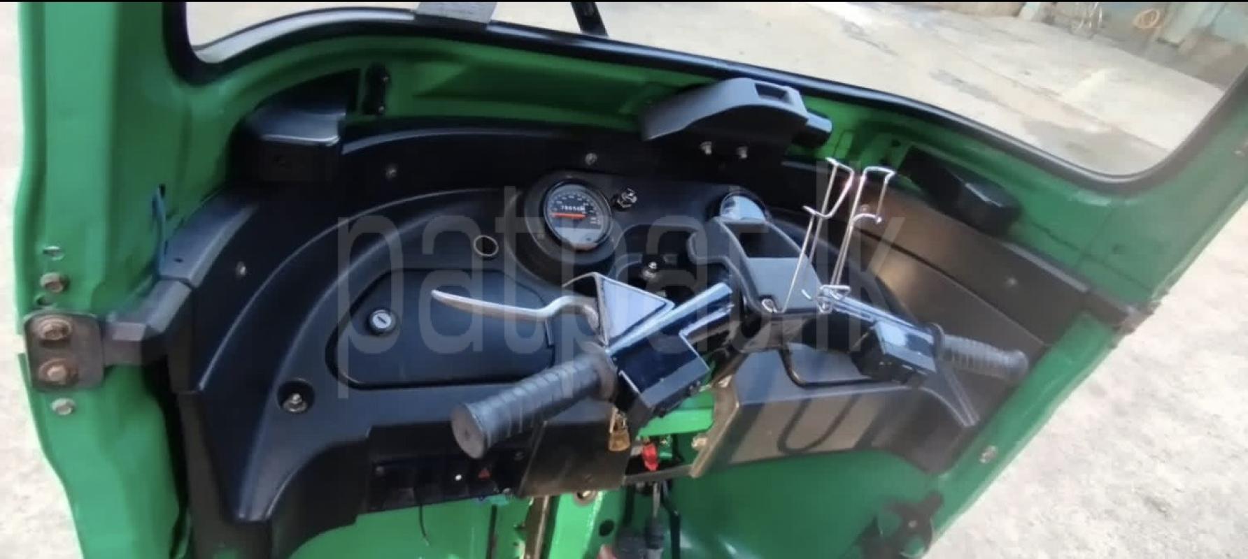 Bajaj Three Wheel 2016 - Used Three wheeler sale in Sri Lanka - patpat.lk