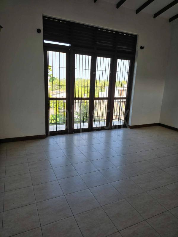 House for Sale in Hokandara