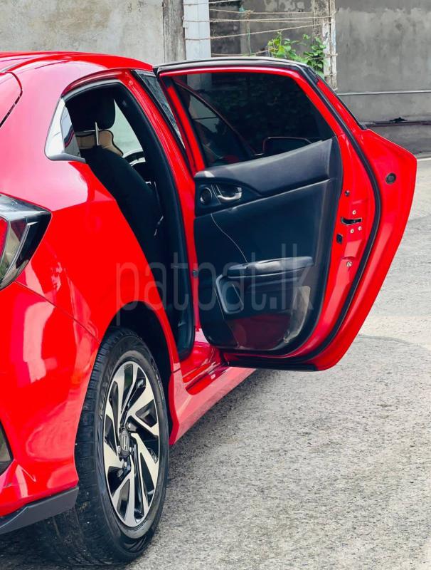 Honda Civic 2018 - பயன்படுத்தப்பட்டது கார் sale in Sri Lanka - patpat.lk