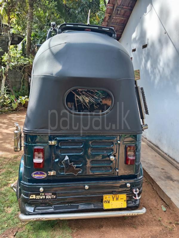 Advertisement image 4