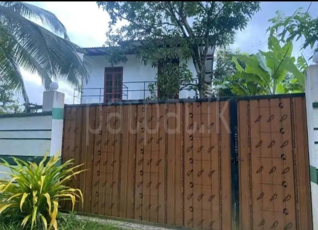 House for Sale in Athurugiriya