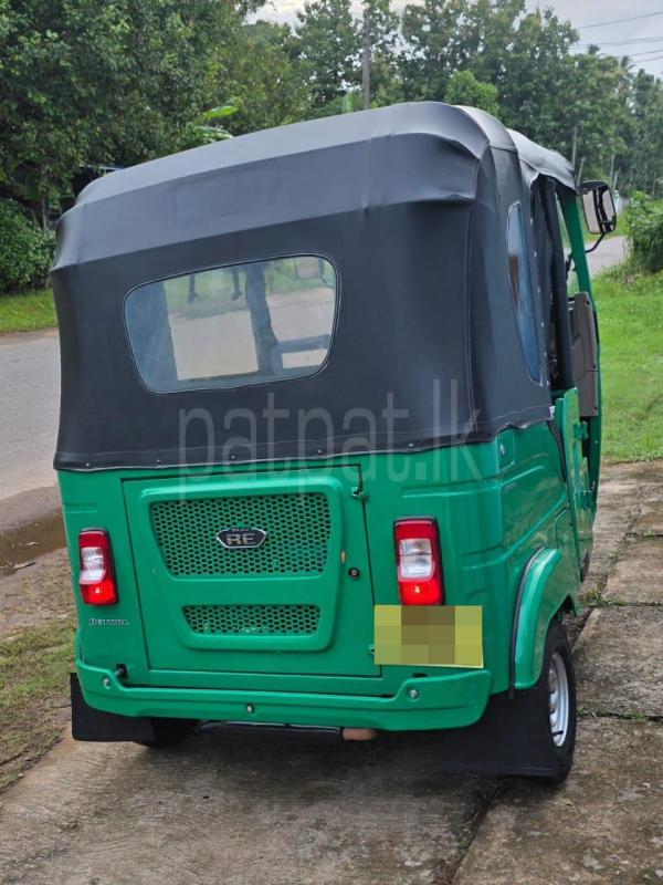 Bajaj Three Wheel 2025 - பயன்படுத்தப்பட்டது முச்சக்கர வண்டி sale in Sri Lanka - patpat.lk