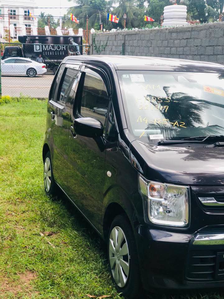 Suzuki Wagon R 2025 - சான்றளிக்கப்பட்டது கார் sale in Sri Lanka - patpat.lk