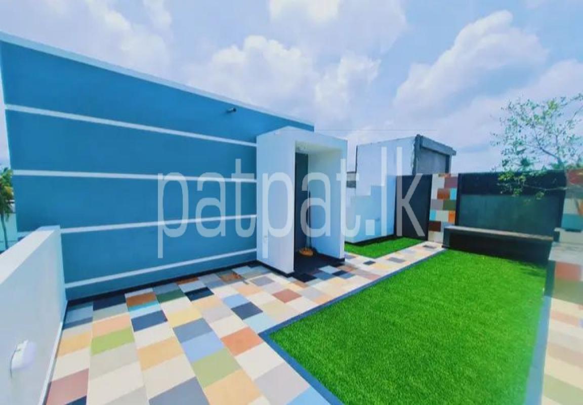 Advertisement image 6