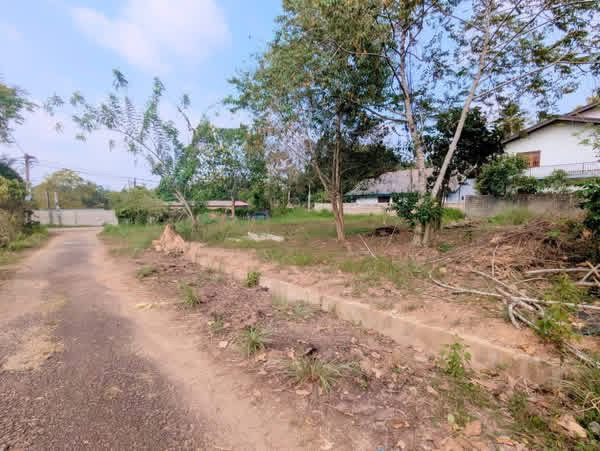 Residential Land for Sale in Nittambuwa