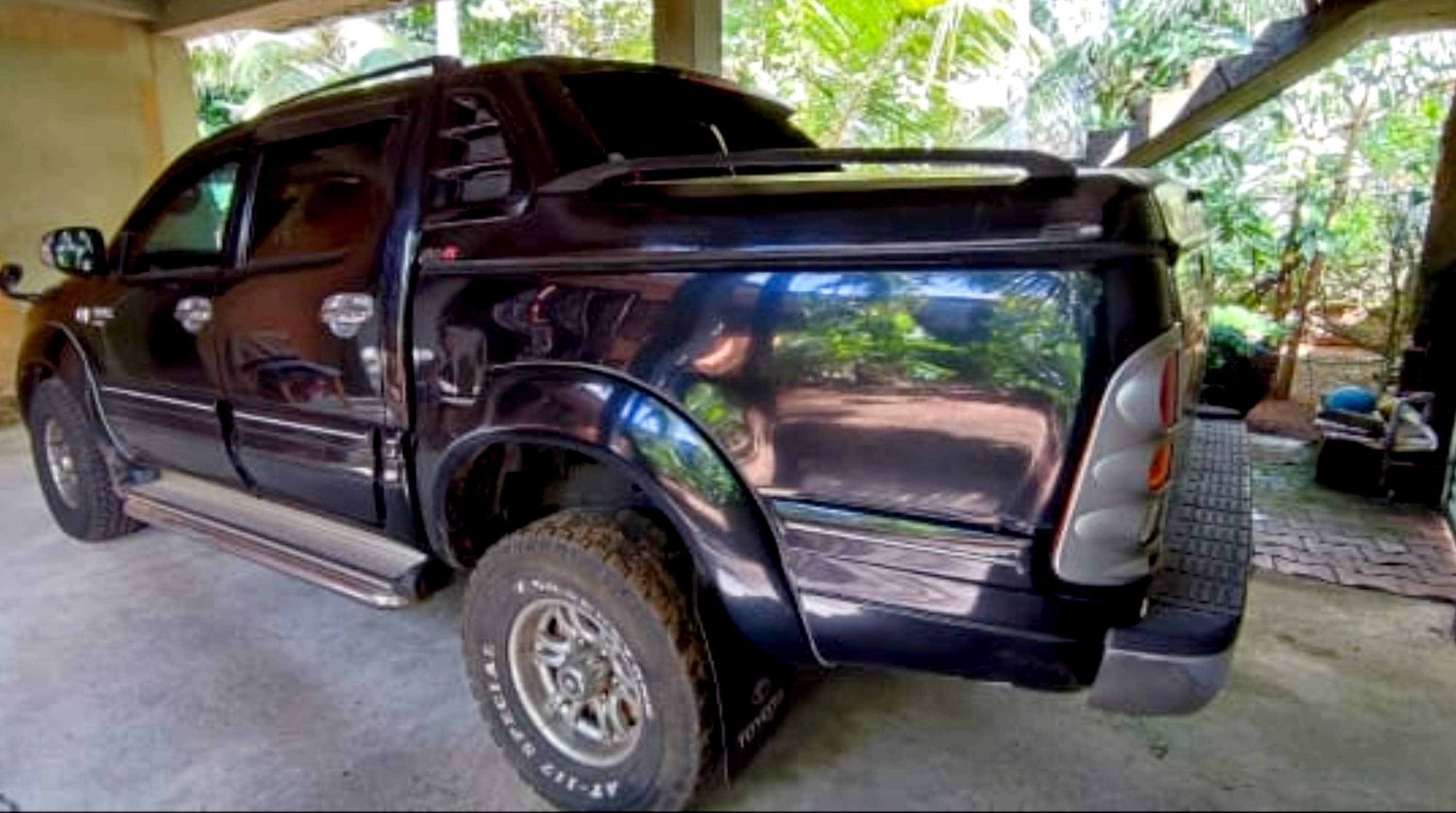 Toyota Hilux 2012 - பயன்படுத்தப்பட்டது சரக்கு போக்குவரத்து sale in Sri Lanka - patpat.lk