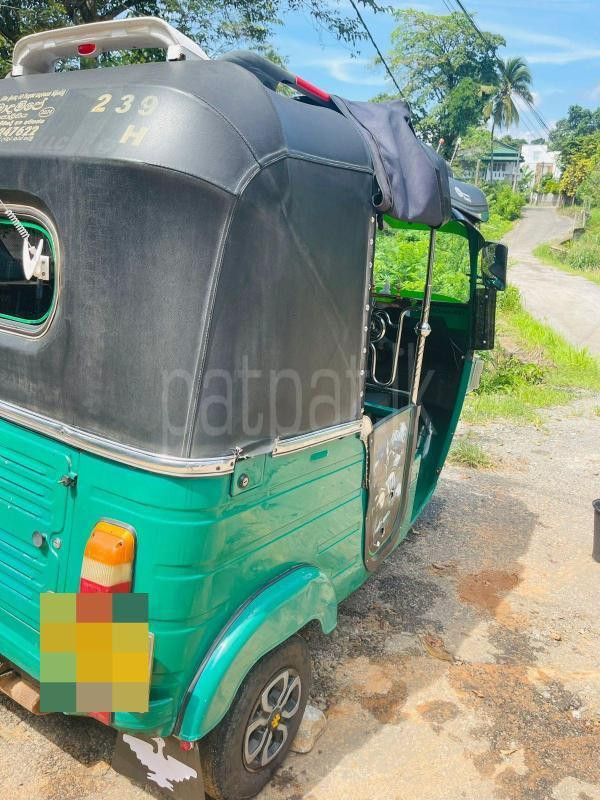 Bajaj Three Wheel 2011 - பயன்படுத்தப்பட்டது முச்சக்கர வண்டி sale in Sri Lanka - patpat.lk