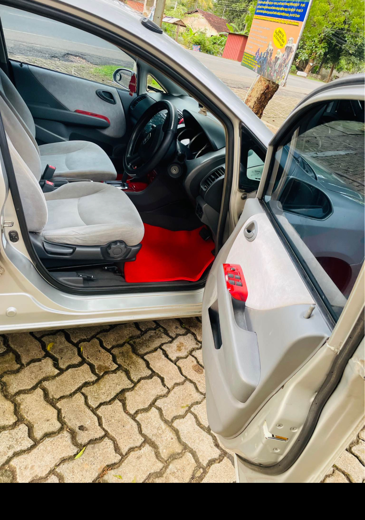 Honda Fit 2005 - பயன்படுத்தப்பட்டது கார் sale in Sri Lanka - patpat.lk