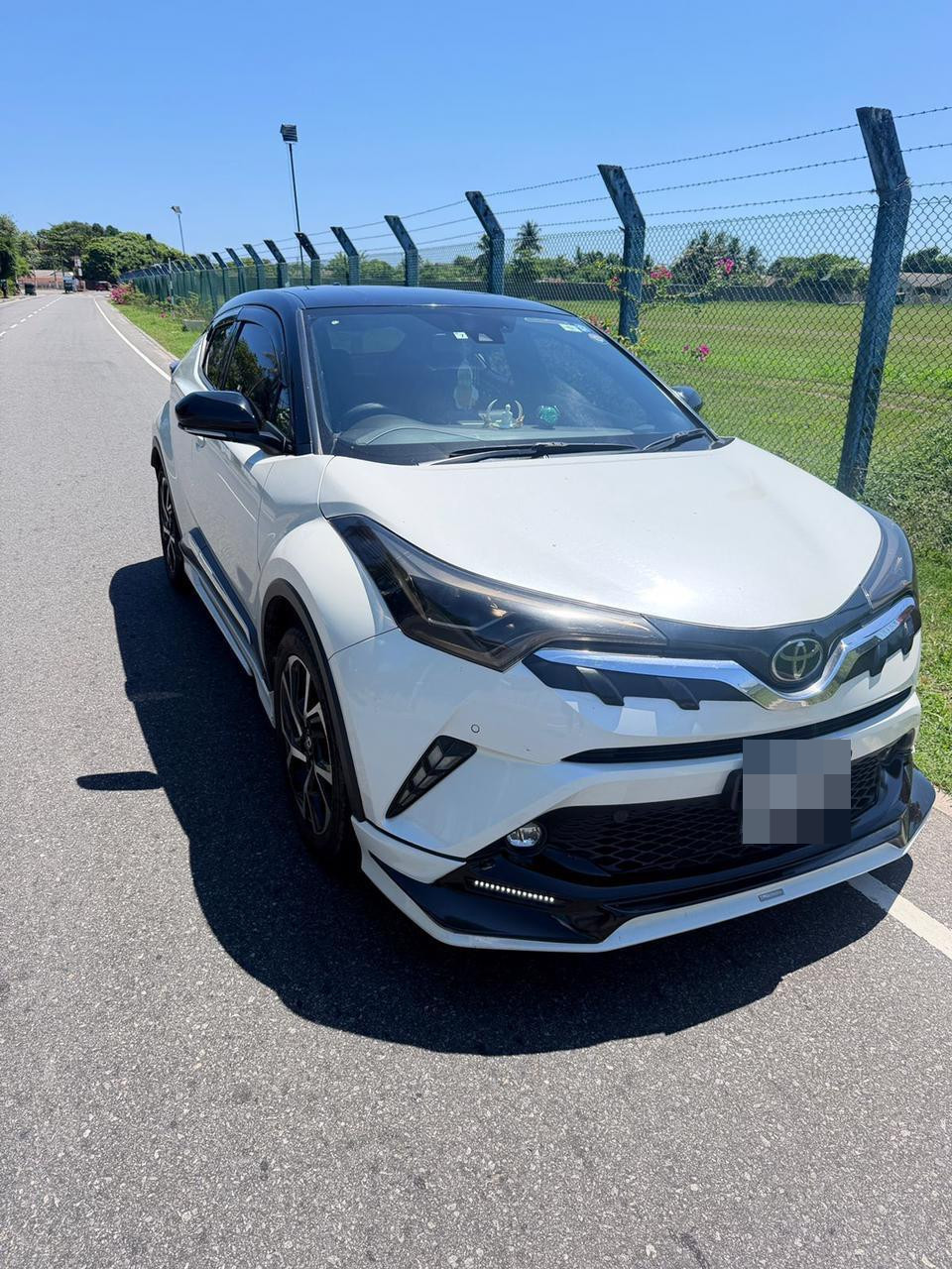 Toyota CHR 2018 - Used SUV sale in Sri Lanka - patpat.lk