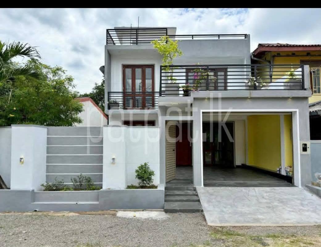 Advertisement image 1