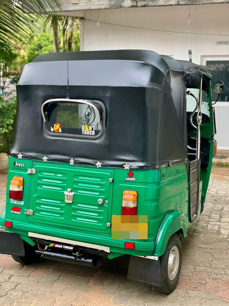 Bajaj Three Wheel 2011 - பயன்படுத்தப்பட்டது முச்சக்கர வண்டி sale in Sri Lanka - patpat.lk