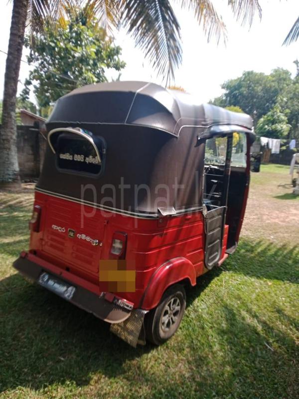 Bajaj Three Wheel 2015 - Used Three wheeler sale in Sri Lanka - patpat.lk