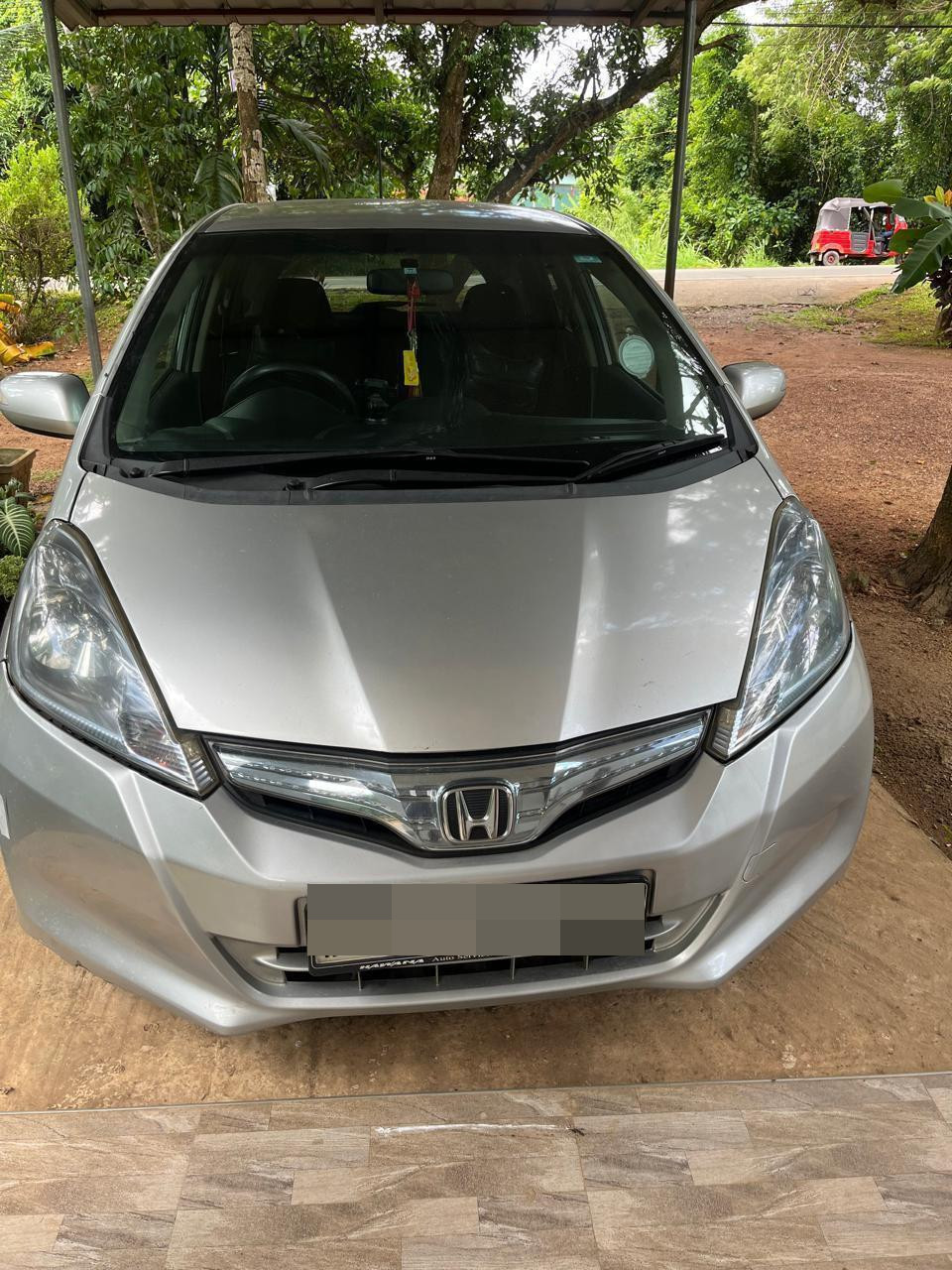 Honda Shuttle 2011 - Used Car sale in Sri Lanka - patpat.lk