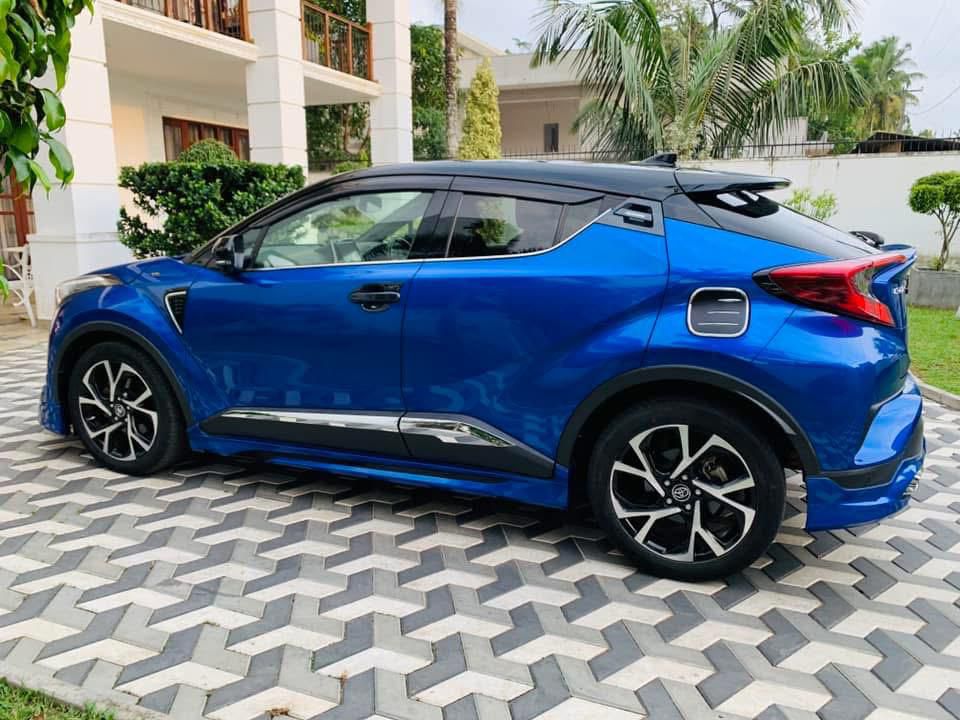Toyota CHR 2018 - பயன்படுத்தப்பட்டது SUV sale in Sri Lanka - patpat.lk