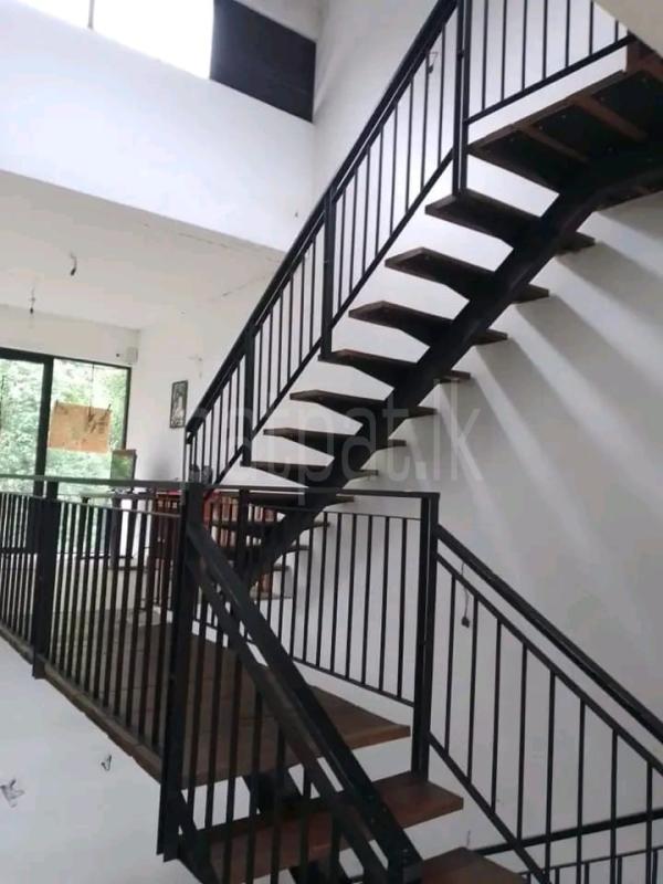 House for Sale in Peradeniya ads-image-1