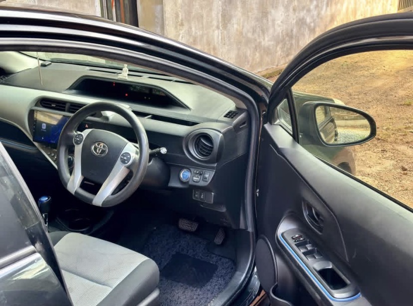 Toyota Aqua 2013 - Used Car sale in Sri Lanka - patpat.lk