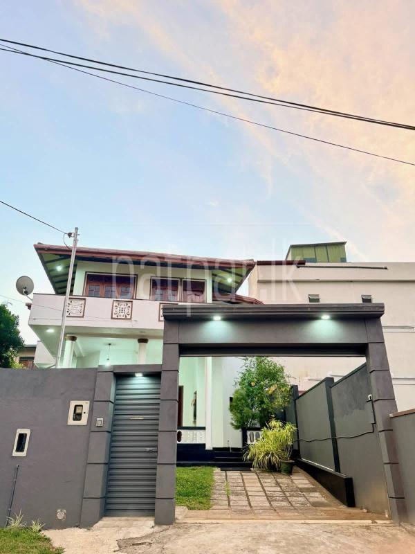 House for Sale in Kottawa ads-image-1