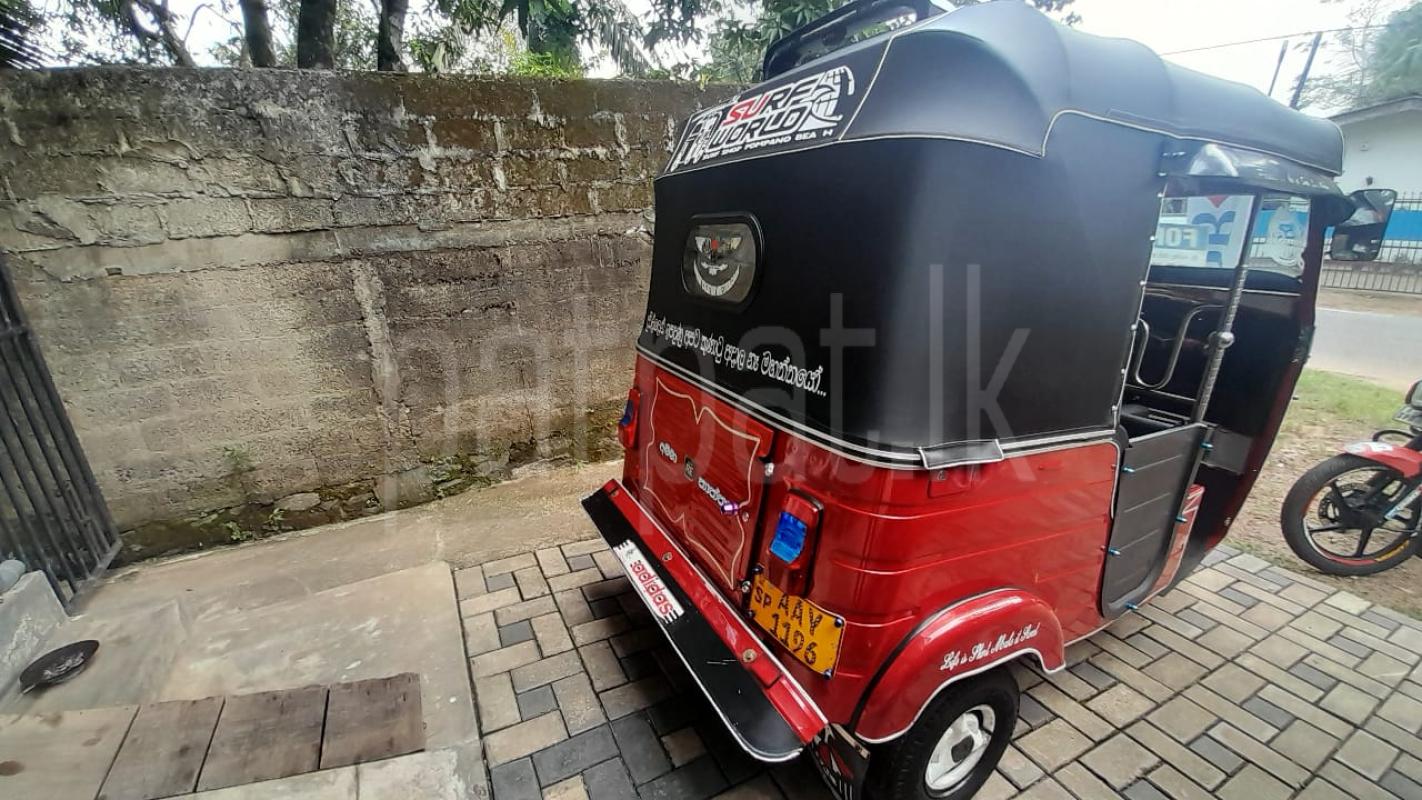 Advertisement image 6