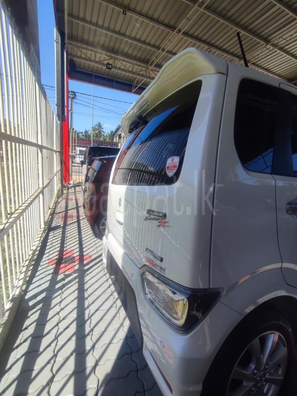 Advertisement image 4