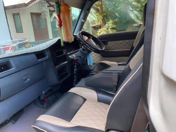 Nissan Caravan 1991 - Used Van sale in Sri Lanka - patpat.lk