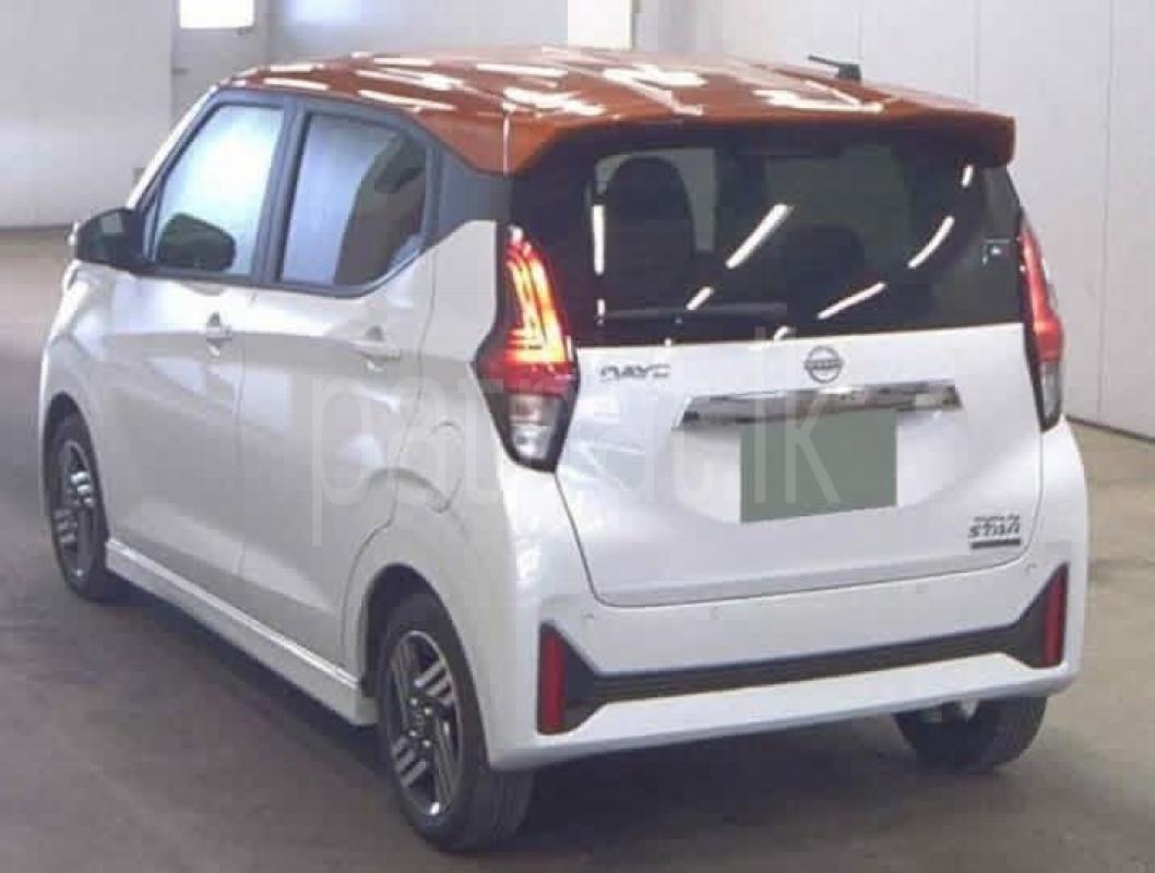 Advertisement image 6