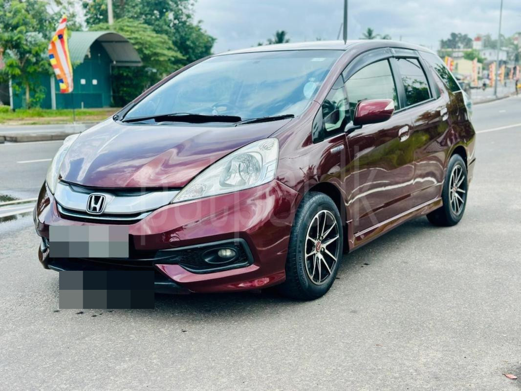 Honda Fit 2014 - பயன்படுத்தப்பட்டது கார் sale in Sri Lanka - patpat.lk