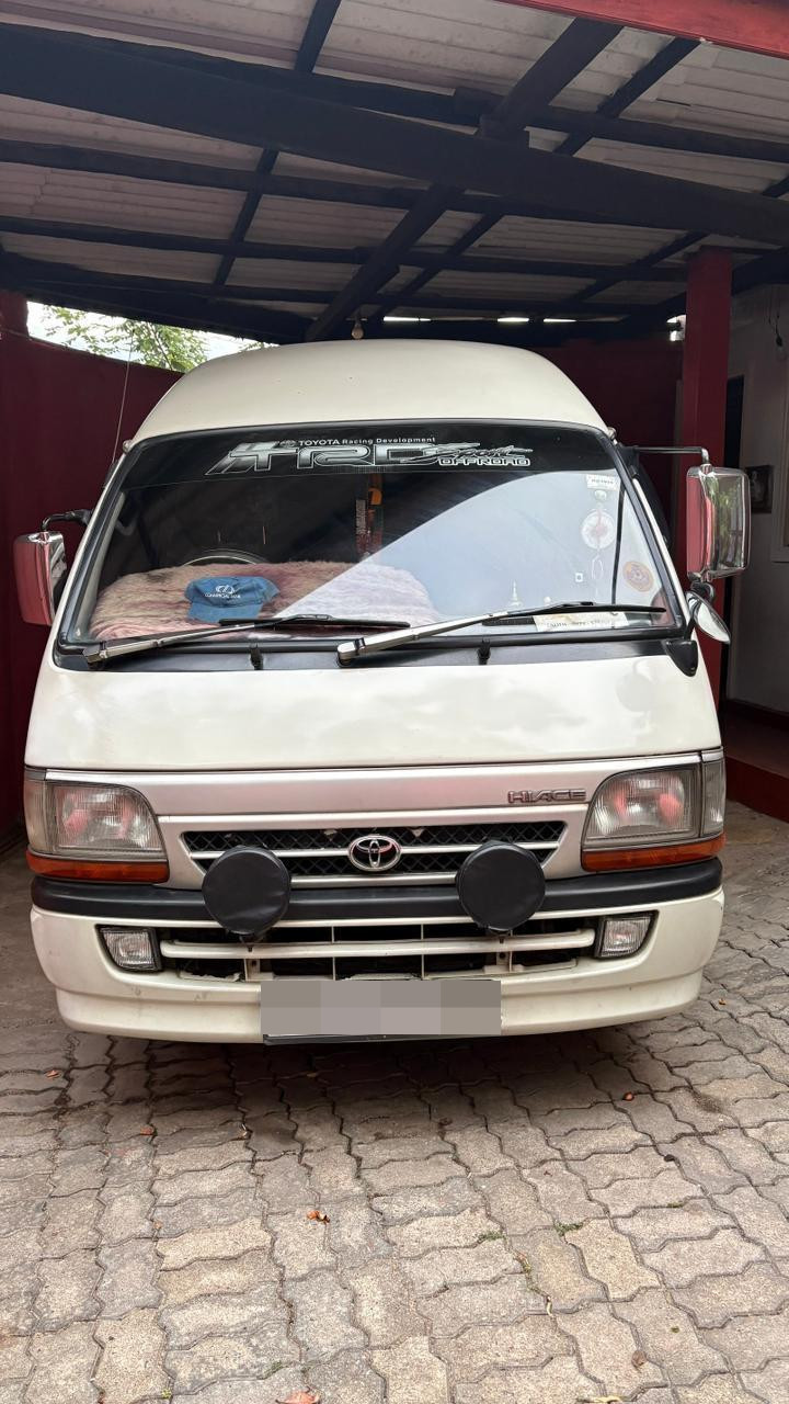 Toyota Hiace 1998 - භාවිතා කරන ලද වෑන් රථය sale in Sri Lanka - patpat.lk
