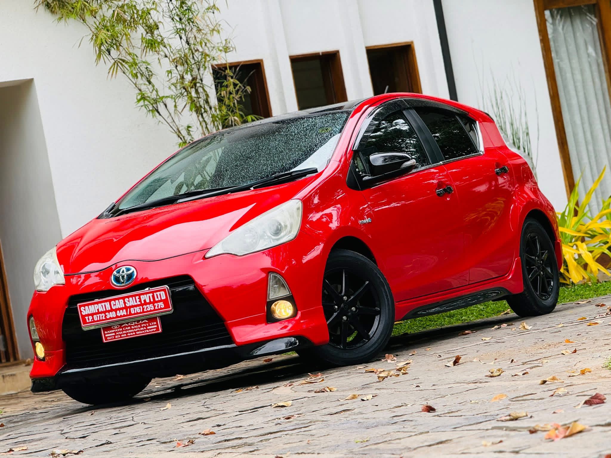 Toyota Aqua 2013 - Used Car sale in Sri Lanka - patpat.lk