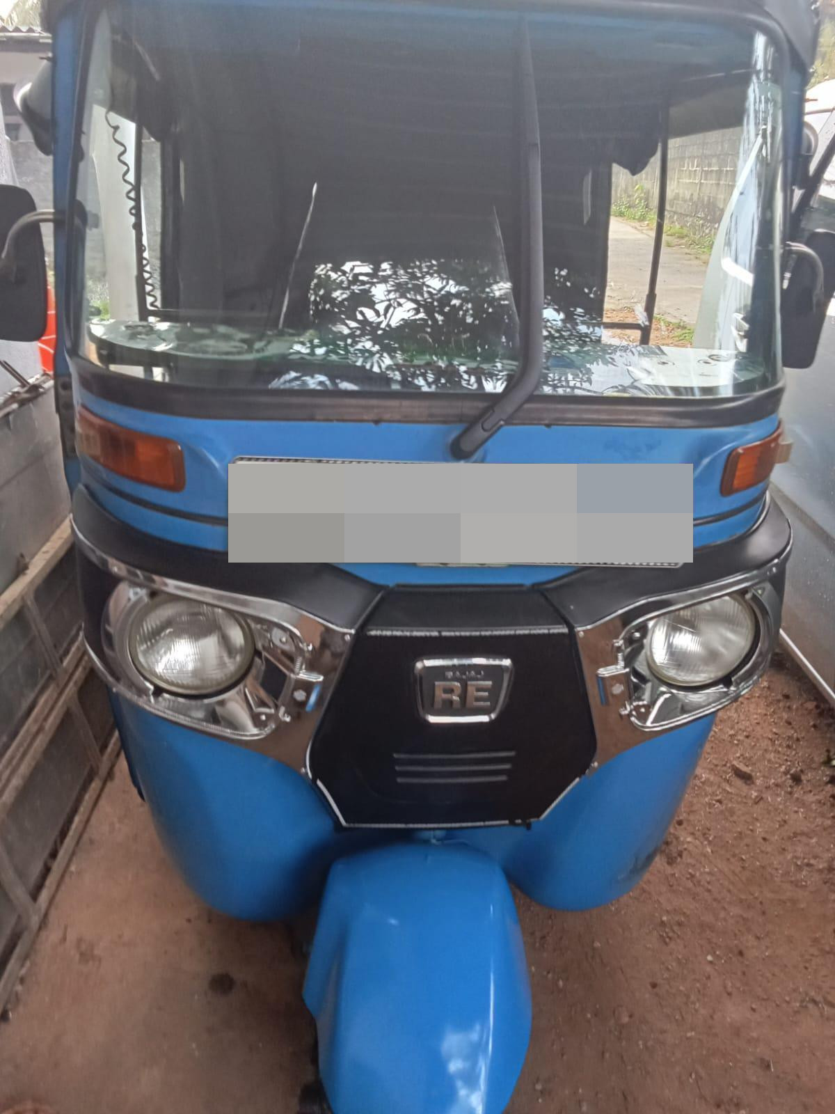Bajaj Three Wheel 2014 - பயன்படுத்தப்பட்டது முச்சக்கர வண்டி sale in Sri Lanka - patpat.lk