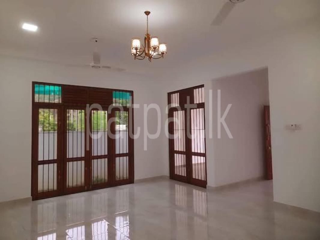 House for Sale in Piliyandala