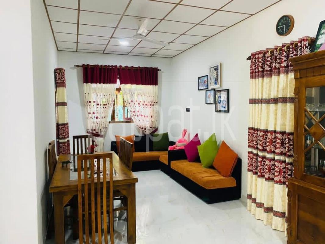 House for Sale in Divulapitiya