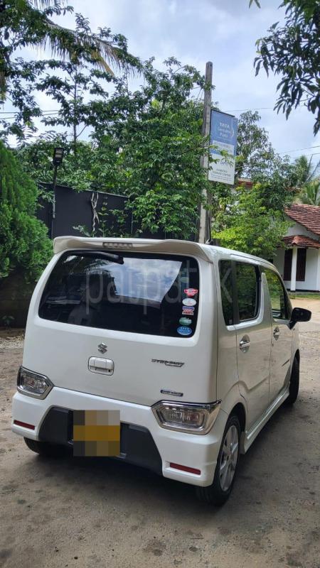 Advertisement image 4