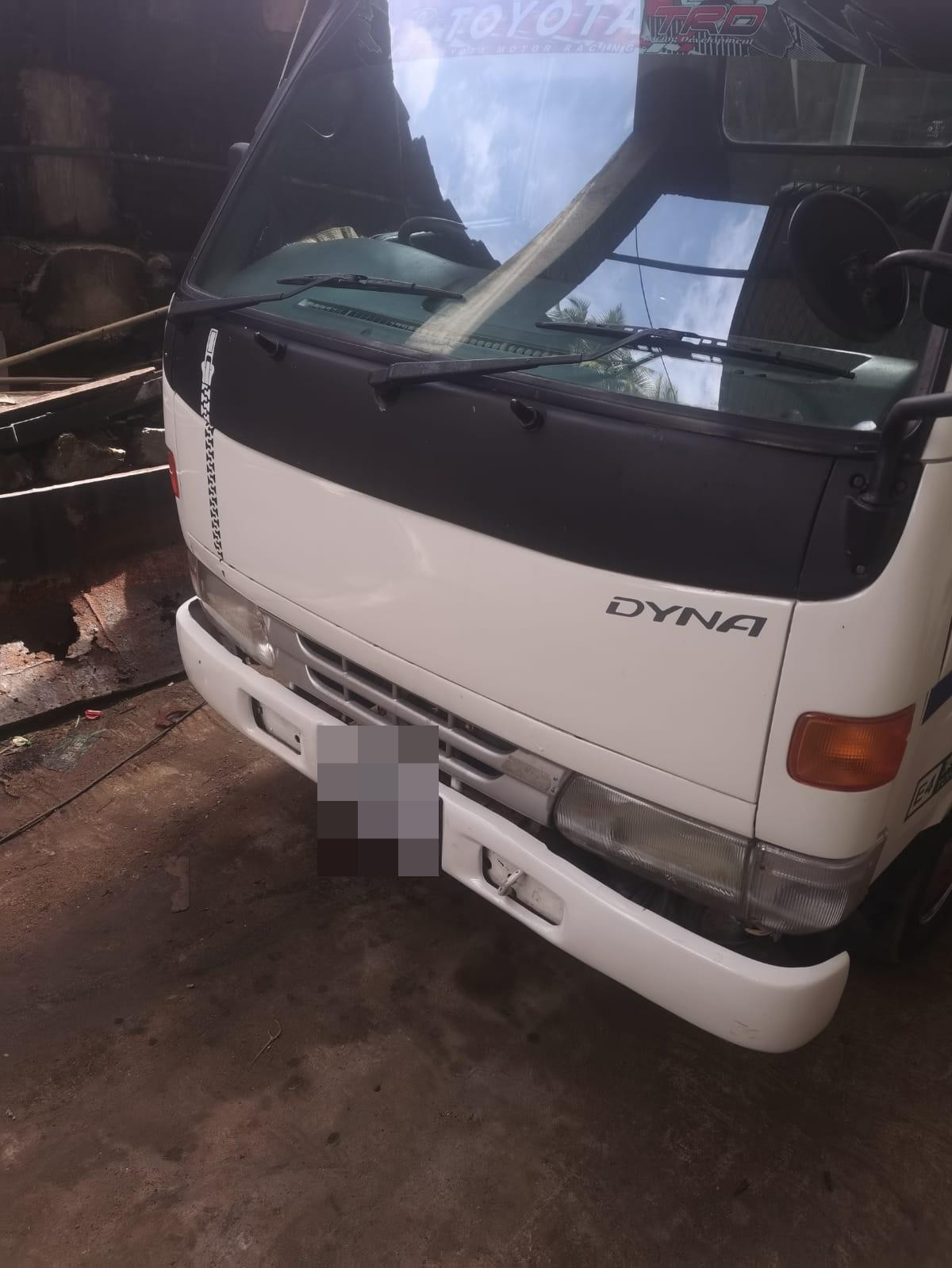 Toyota Dyna 1992 - பயன்படுத்தப்பட்டது டிரக் sale in Sri Lanka - patpat.lk
