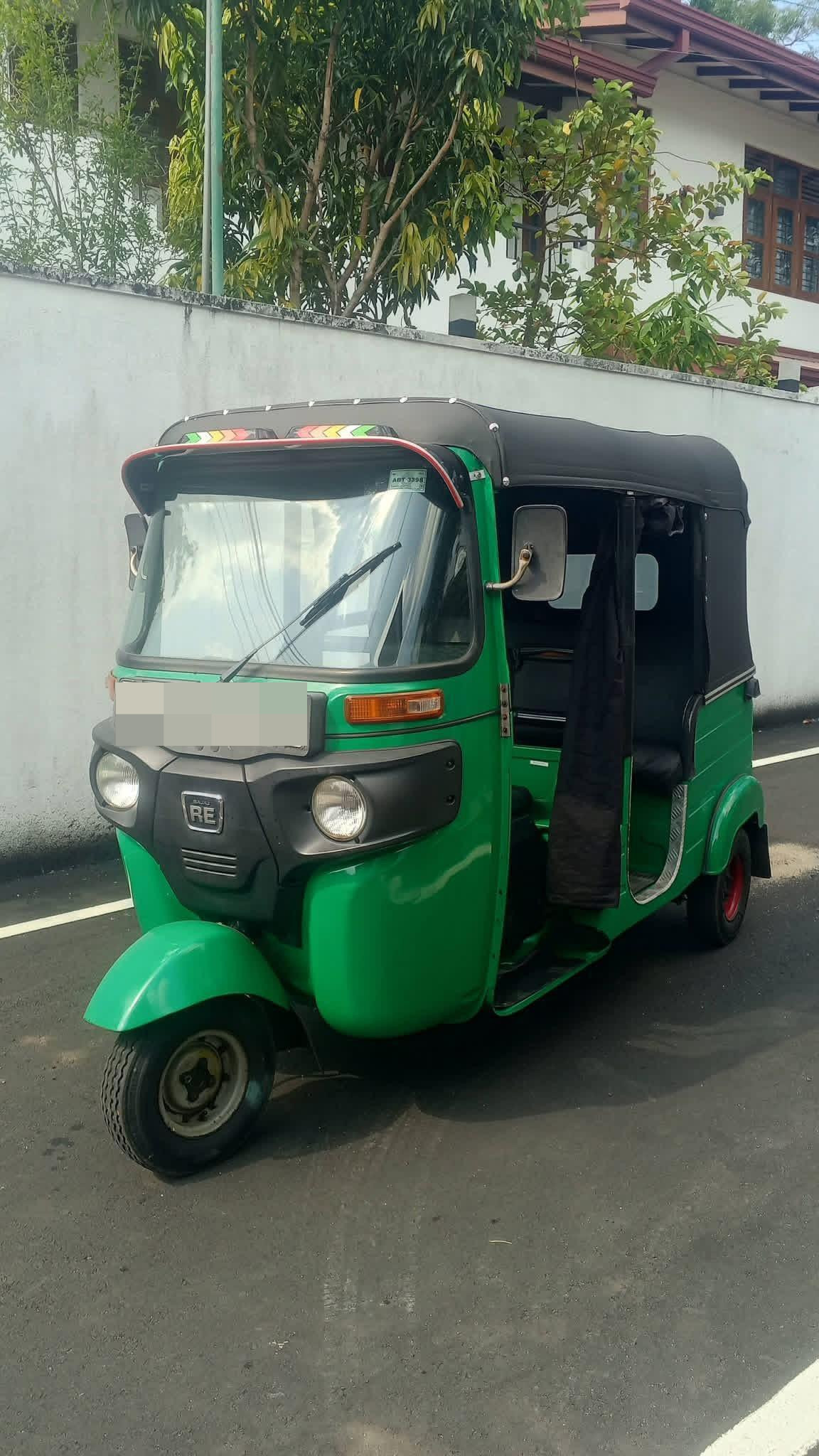 Bajaj Three Wheel 2019 - Used Three wheeler sale in Sri Lanka - patpat.lk