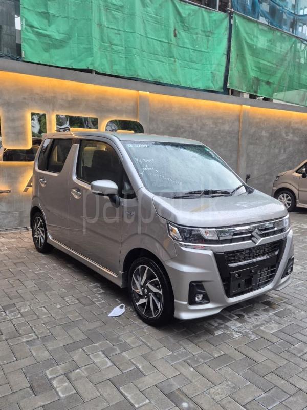 Suzuki Wagon R 2024 - பயன்படுத்தப்பட்டது கார் sale in Sri Lanka - patpat.lk