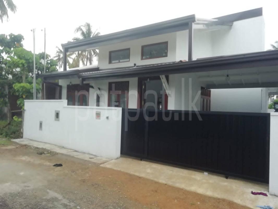 House for Sale in Meegoda