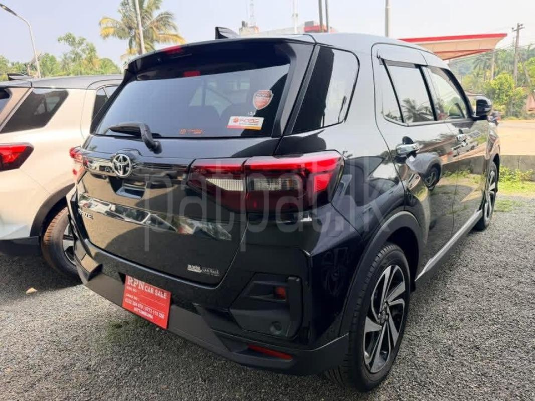 Advertisement image 4