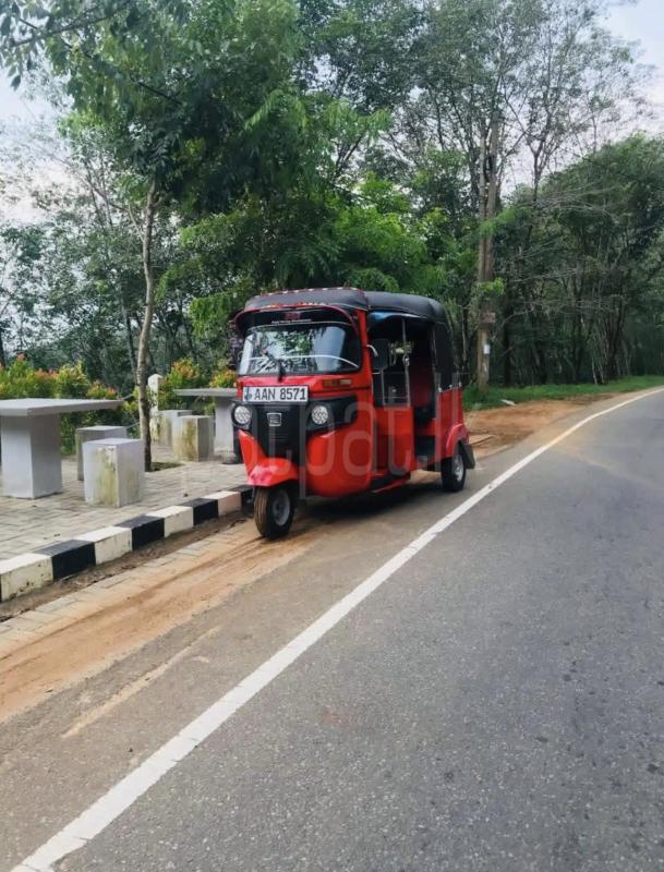 Bajaj Three Wheel 2013 - Used Three wheeler sale in Sri Lanka - patpat.lk