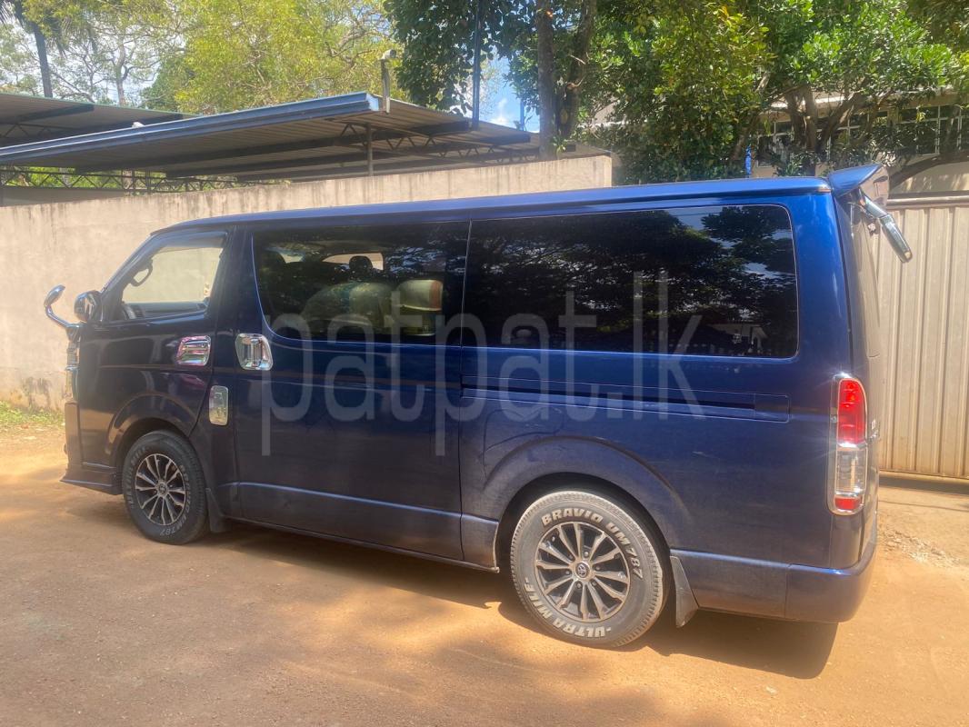 Toyota Hiace 2008 - பயன்படுத்தப்பட்டது வேன் sale in Sri Lanka - patpat.lk