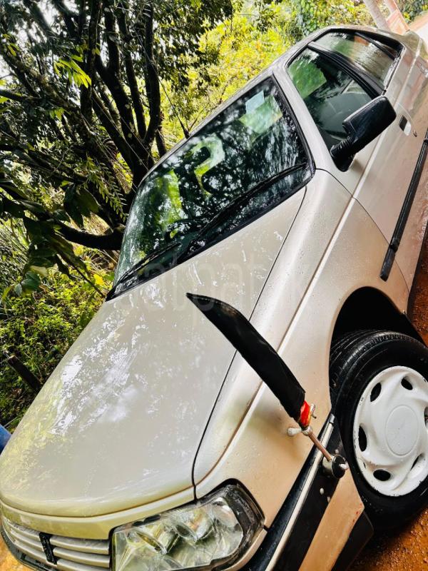 Advertisement image 6