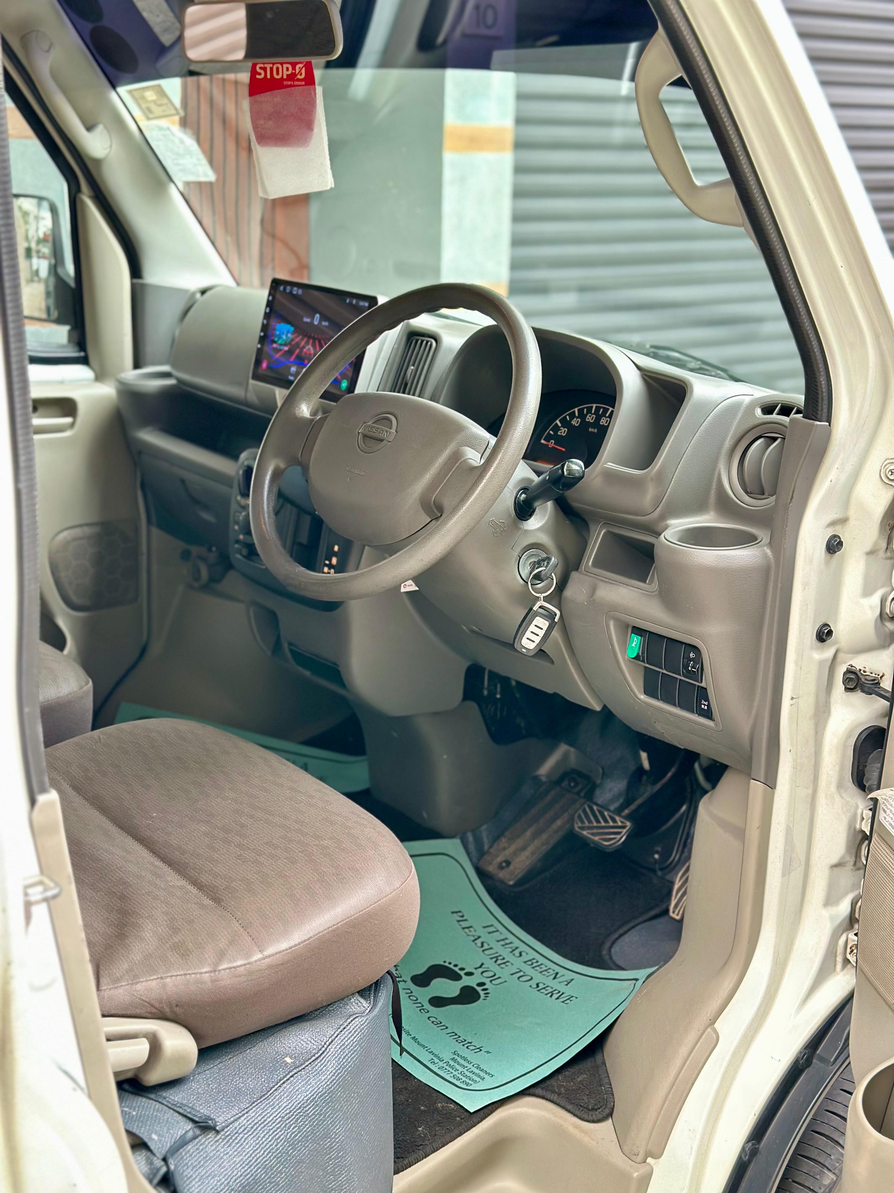 Nissan NV100 2018 - භාවිතා කරන ලද වෑන් රථය sale in Sri Lanka - patpat.lk