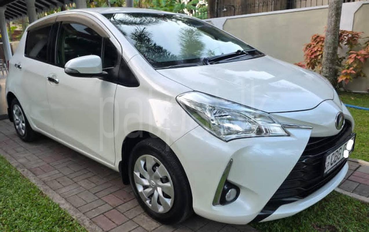 Toyota Vitz 2018 - பயன்படுத்தப்பட்டது கார் sale in Sri Lanka - patpat.lk