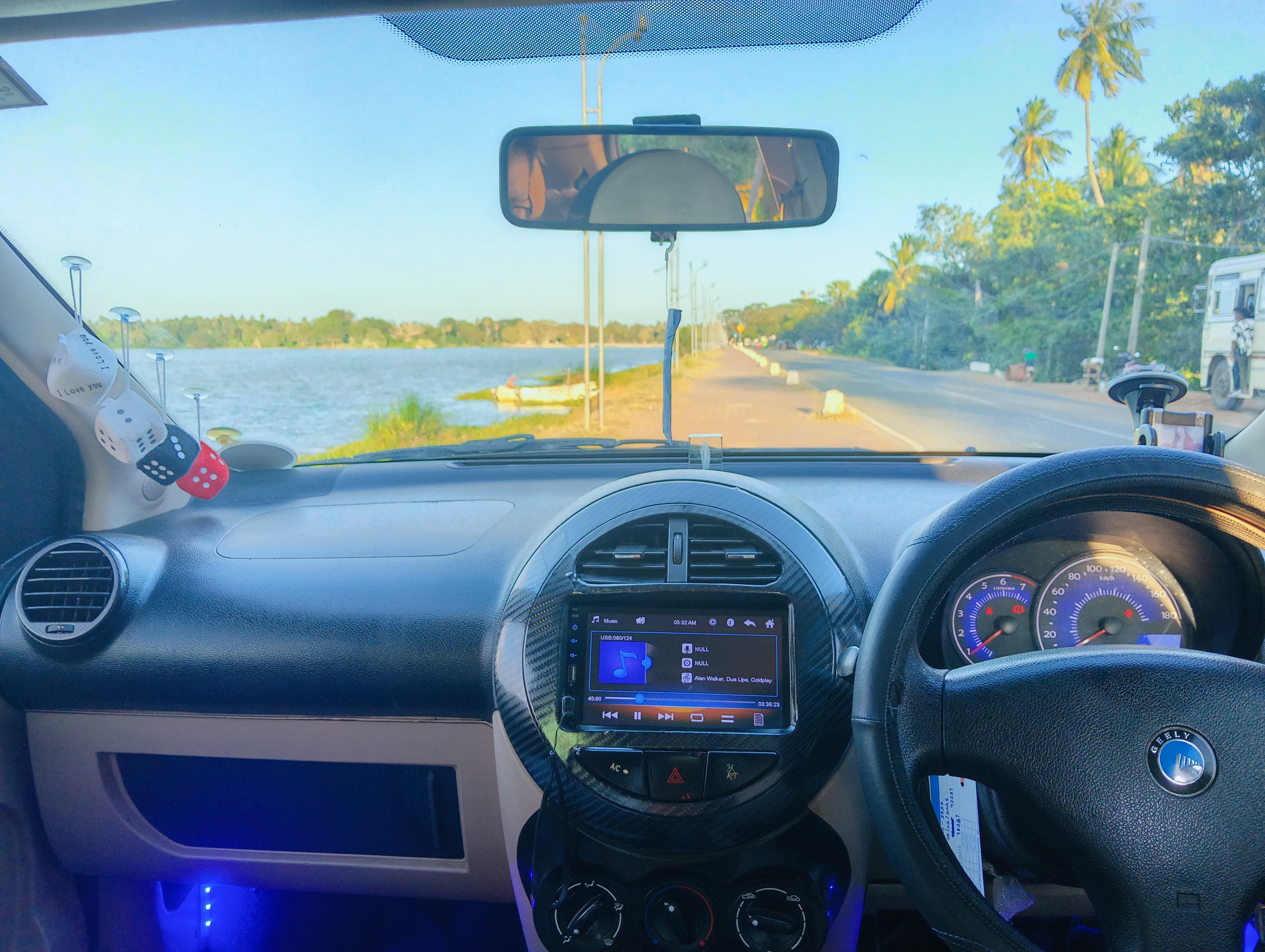 Advertisement image 4