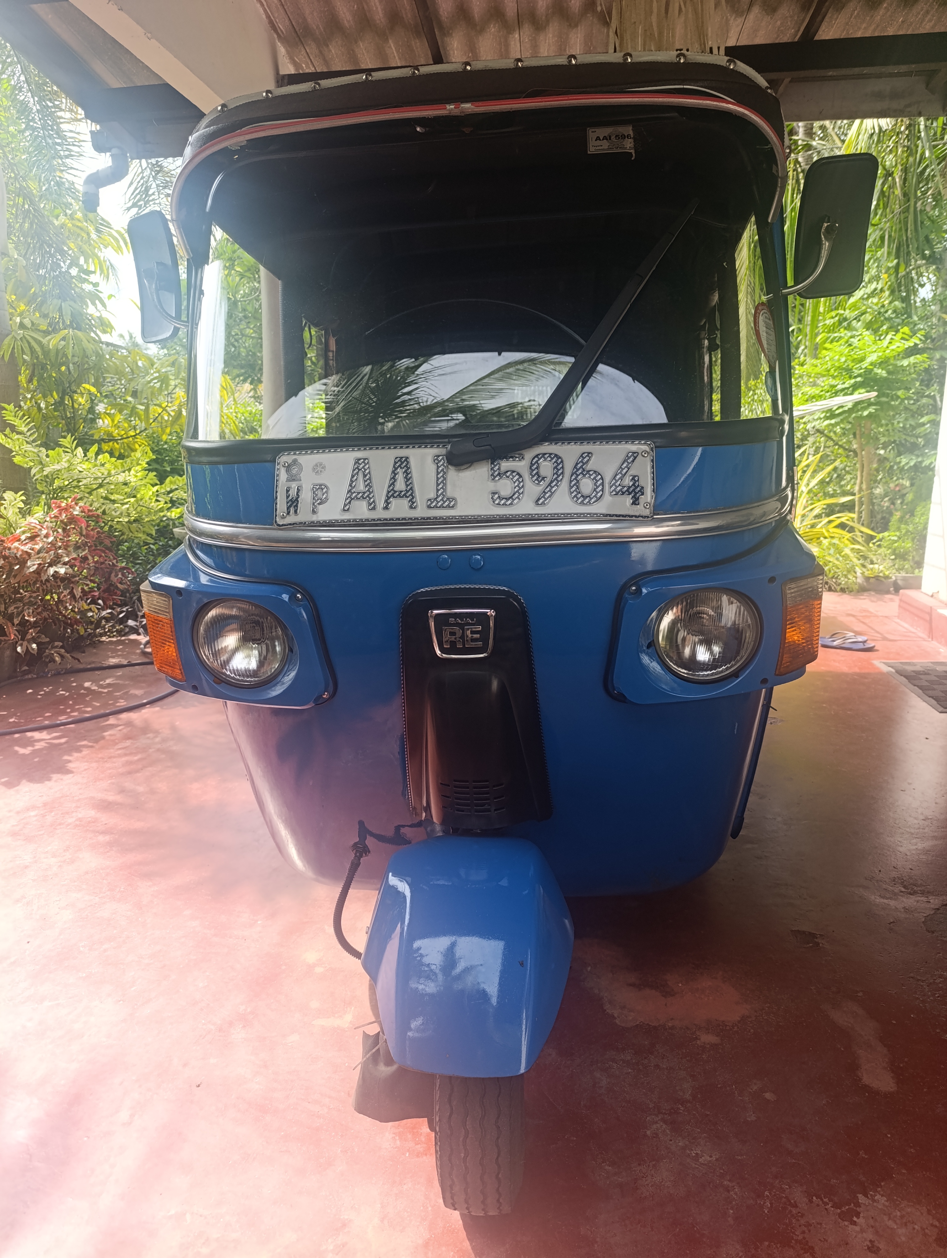 Bajaj Three Wheel 2012 - Reconditioned Three wheeler sale in Sri Lanka - patpat.lk