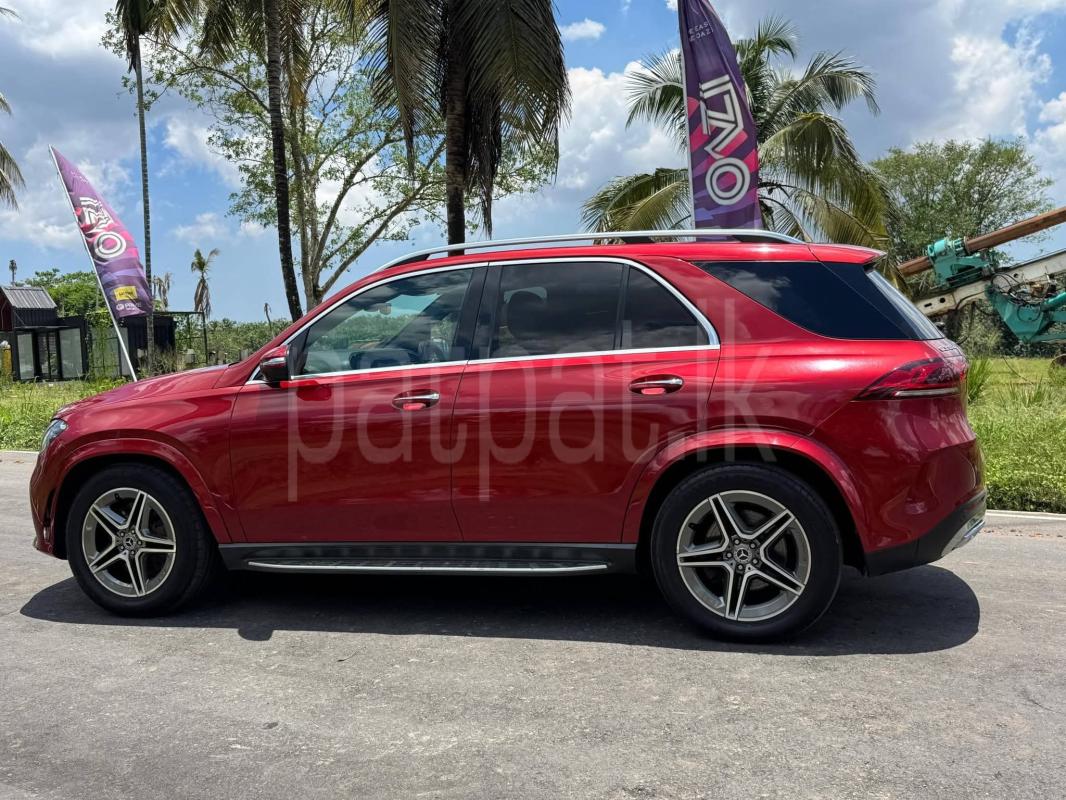 Mercedes Benz GLE300D 2019 - භාවිතා කරන ලද SUV රථය sale in Sri Lanka - patpat.lk