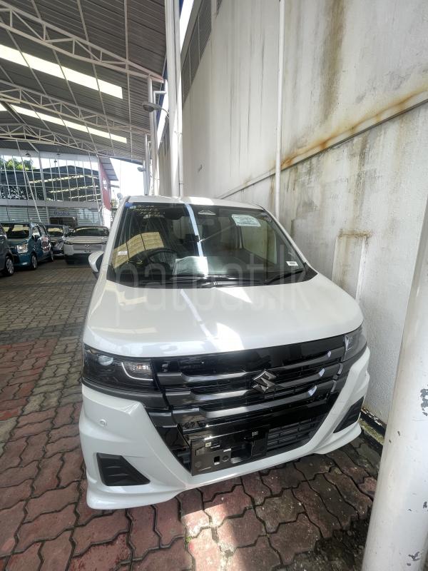 Suzuki Wagon R 2026 - Reconditioned Car sale in Sri Lanka - patpat.lk