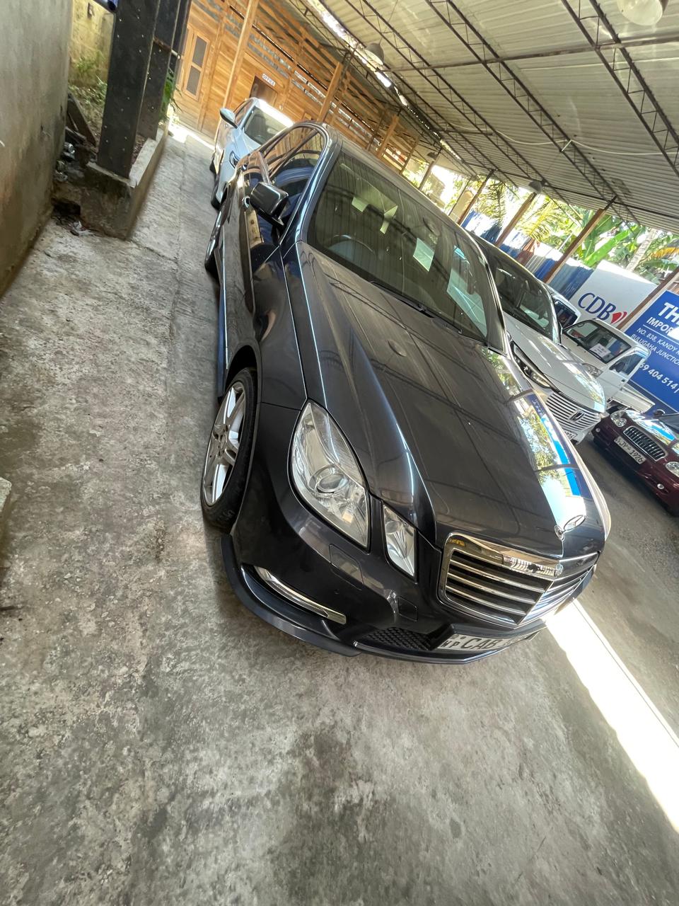 Mercedes Benz E250 2012 - பயன்படுத்தப்பட்டது கார் sale in Sri Lanka - patpat.lk