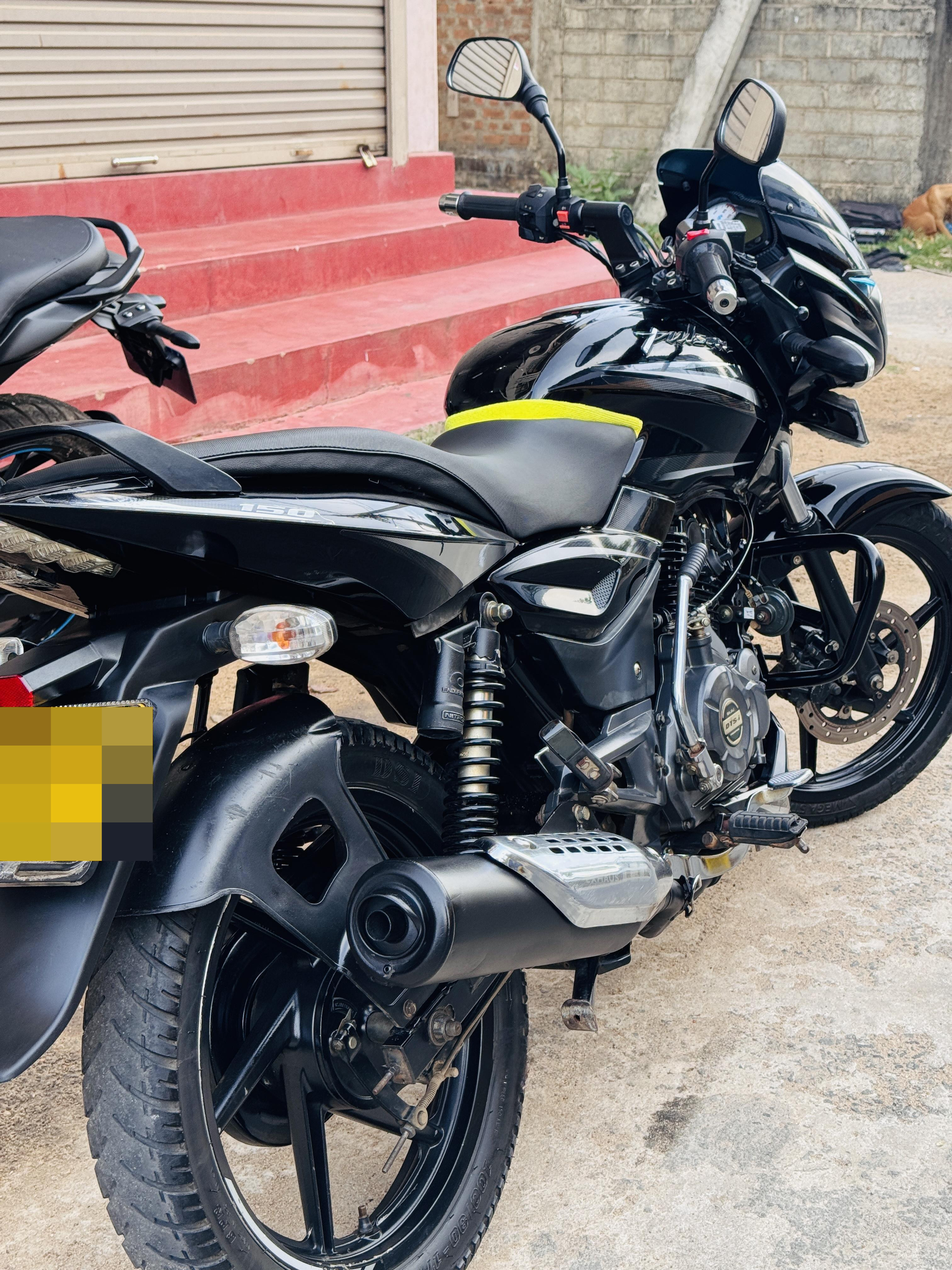 Bajaj Pulsar 2020 - Used Bike sale in Sri Lanka - patpat.lk