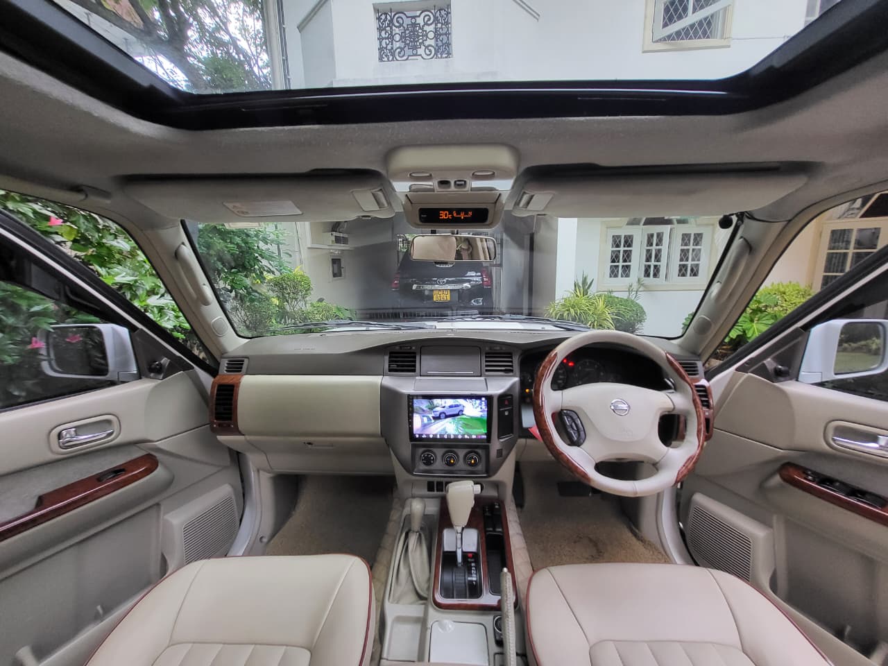 Nissan Patrol 2008 - பயன்படுத்தப்பட்டது SUV sale in Sri Lanka - patpat.lk